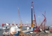 Macarale pe șenile - braț cu zăbrele Liebherr LR 13000