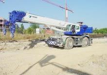 Macarale pentru teren accidentat Tadano GR 700 EX