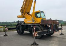 Macarale pentru teren accidentat Liebherr LTL 1025