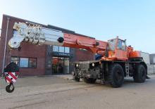 Macarale pentru teren accidentat Liebherr LTL 1050