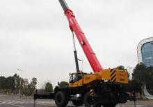 Macarale pentru teren accidentat Sany SRC8130
