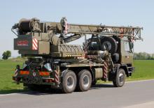 Macarale telescopice montate pe camion CKD Mobilni Jeraby AD 20