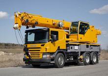 Macarale telescopice montate pe camion Liebherr LTF 1035-3.1