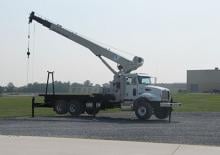Macarale telescopice montate pe camion National Crane NBT30H-2