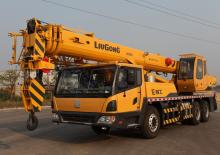Macarale telescopice montate pe camion Liugong TC200