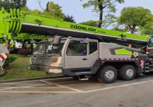 Macarale telescopice montate pe camion Zoomlion ZTC550R532