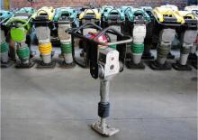 Maiuri compactoare pe benzină și Diesel Ravi RS 30 V