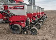 Mașini de însămânțat Case IH 1215 8R36