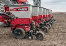 Mașini de însămânțat Case IH 1215 8R40