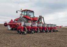 Mașini de însămânțat Case IH 1235 8R40