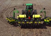 Mașini de însămânțat John Deere 1765 Rigid