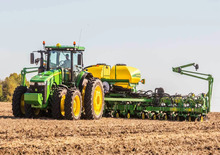 Mașini de însămânțat John Deere 1795 12Row Split 24