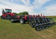Mașini de însămânțat Case IH Ecolo-Tiger 875 13-Shank Machine