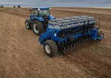 Mașini de însămânțat New Holland P3017