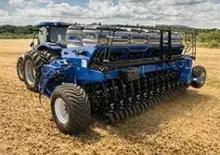 Mașini de însămânțat New Holland P3025