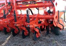 Mașini de însămânțat Kuhn PPK 400