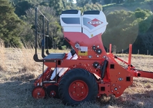 Mașini de însămânțat Kuhn Select 13
