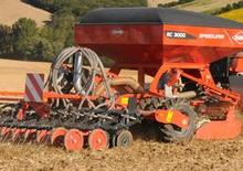 Mașini de însămânțat Kuhn Speedliner C 3000
