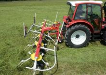 Mașini de întors fânul rotative Pöttinger AlpinHit 6.6