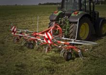 Mașini de întors fânul rotative Maschio Elia Pro 530