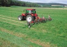 Mașini de întors fânul rotative Vicon Fanex 903