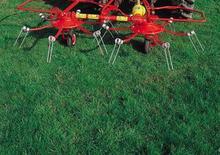 Mașini de întors fânul rotative Kuhn GF 22 NP