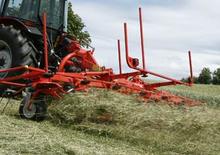 Mașini de întors fânul rotative Kuhn GF 5902