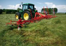 Mașini de întors fânul rotative Kuhn GF 8702