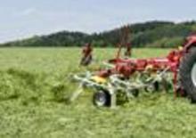 Mașini de întors fânul rotative Pöttinger Hit 4.54