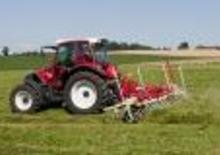 Mașini de întors fânul rotative Pöttinger Hit 8.81