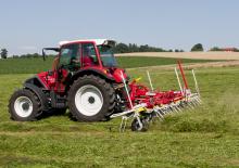 Mașini de întors fânul rotative Pöttinger Hit 8.91