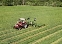 Mașini de întors fânul rotative Krone KWT 8.82/8