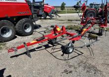 Mașini de întors fânul rotative Massey Ferguson TD252 TR