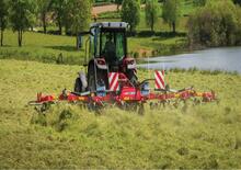 Mașini de întors fânul rotative Massey Ferguson TD776 DN