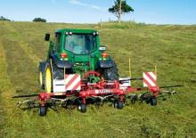 Mașini de întors fânul rotative Fella TH 5204 DN