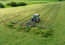 Mașini de întors fânul rotative Fendt Twister 11008 T