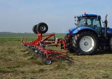 Mașini de întors fânul rotative Kongskilde Z 8805