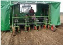 Mașini de plantat Basrijs Deep planter 280 with rotating slotdigger axle