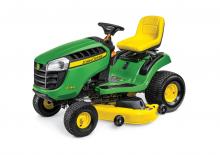 Mașini de tuns iarba Ride on și Tractoare de grădină John Deere E140