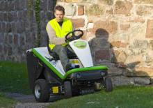 Mașini de tuns iarba Ride on și Tractoare de grădină Etesia HYDRO 80 MKHP5