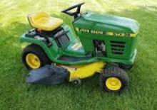 Mașini de tuns iarba Ride on și Tractoare de grădină John Deere STX38 Yellow Deck