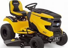 Mașini de tuns iarba Ride on și Tractoare de grădină Cub Cadet XT1 0S96