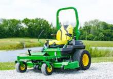 Mașini de tuns iarba Ride on și Tractoare de grădină John Deere Z740R
