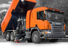 Măturătoare stradale montate pe camion cu înălțime de aspirație dreapta BROCK SL 480