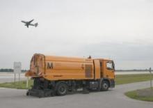 Măturătoare stradale montate pe camion cu înălțime de aspirație dreapta Faun Terrajet