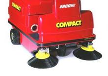 Măturători stradale compacte ECHO ER-Compakt 1150 HS