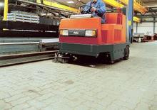 Măturători stradale compacte Hako Jonas 1450 D