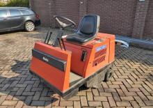 Măturători stradale compacte Hako Jonas 950 V