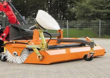 Măturători stradale montate Bema 25/2300