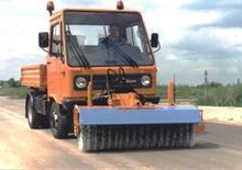 Măturători stradale montate Drutzel DVK-M 150 H